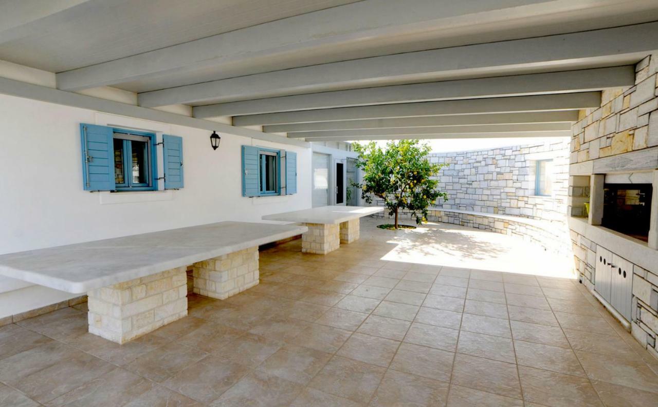 Villa Busho Náusza Kültér fotó