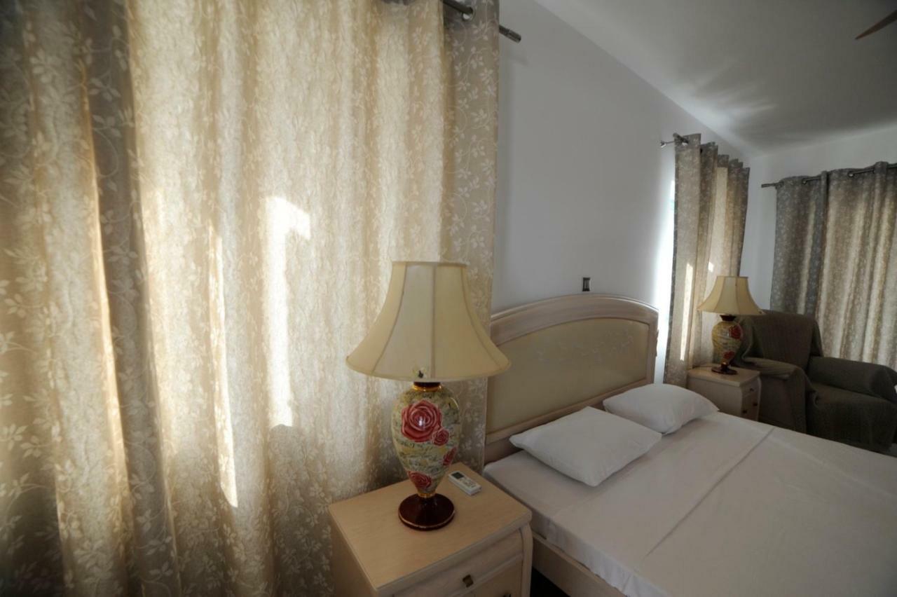 Villa Busho Náusza Kültér fotó