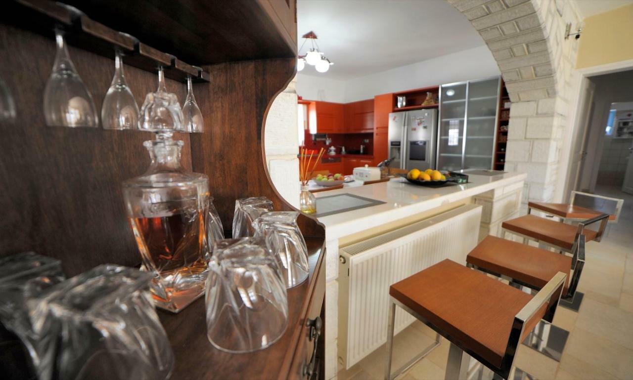 Villa Busho Náusza Kültér fotó